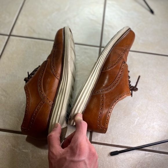 Cole Haan Original Grand Wingtip - Chestnut Brown 
Men’s size 10 - Picture 6 of 7